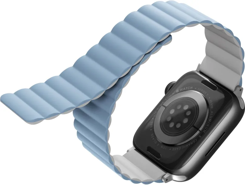 Remienok Uniq Revix Reversible Magnetic remienok pre Apple Watch 38/40/41mm biely/modrý