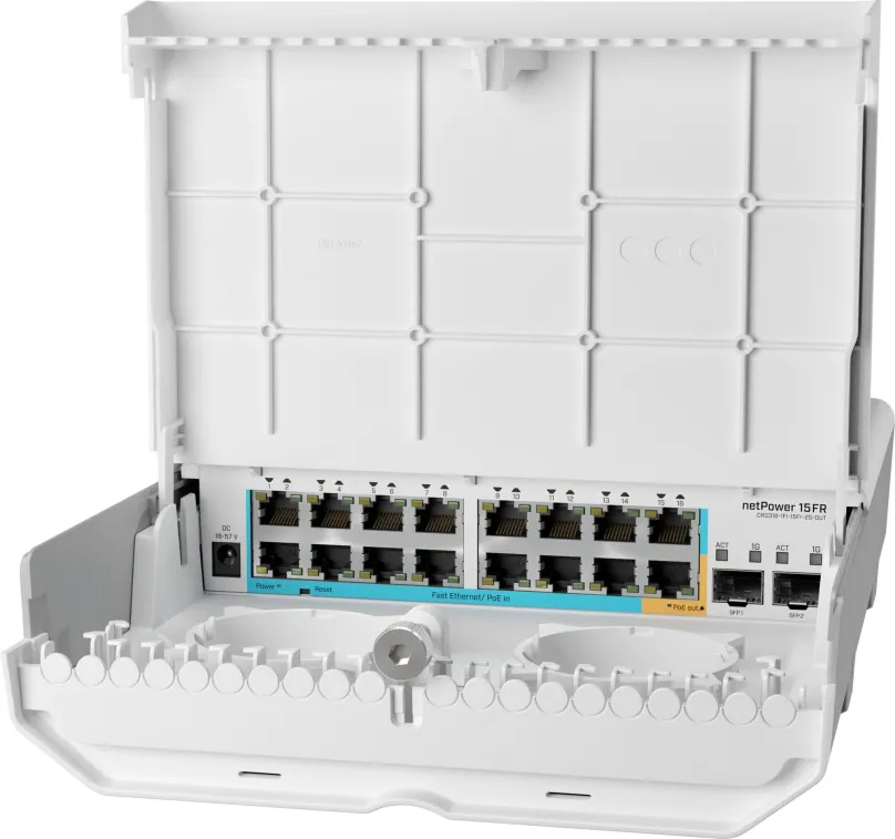 Switch CRS318-1Fi-15Fr-2S-OUT, do racku, 16x RJ-45, 2x SFP, Power over Ethernet (PoE) a fi