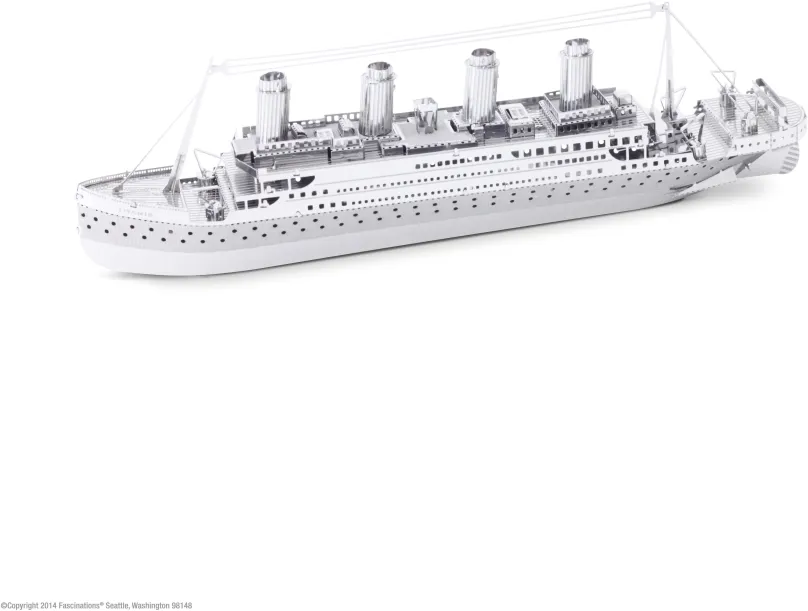 Kovový model Metal Earth Titanic, vhodné od 14 rokov