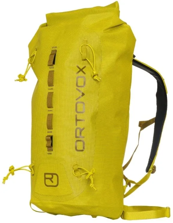 Horolezecký batoh Ortovox Trad 22 Dry dirty daisy, s objemom 22 l, hmotnosť 0,69 kg