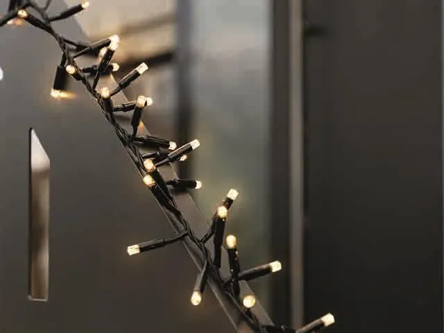 Vianočné osvetlenie LAALU Vianočná svetelná reťaz TEPLÁ BIELA 3 m JEŽOK - PROFI - spojovacia