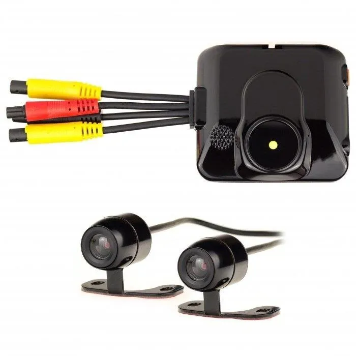 Kamera do auta 2 kanálová minikamera a rekordér do auta či motocykla Secutek C6