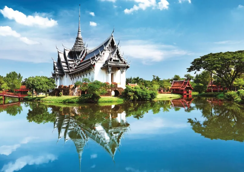 Puzzle Trefl Puzzle Palác Sanphet Ošípaných, Thajsko 1000 dielikov