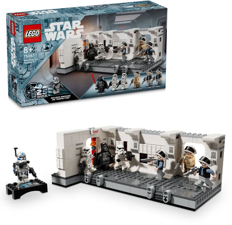 LEGO stavebnica LEGO® Star Wars™ 75387 Nástup na palubu Tantive IV™