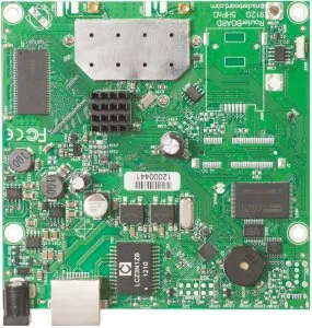 MikroTik RouterBOARD RB911G-2HPnD, 802.11b / g / n, RouterOS L3, 2xMMCX