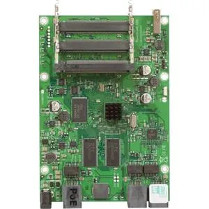 MikroTik RouterBOARD RB433UL, 400MHz Atheros CPU, 64MB RAM, 3x LAN, 3x miniPCI, 1x USB, RouterOS L4